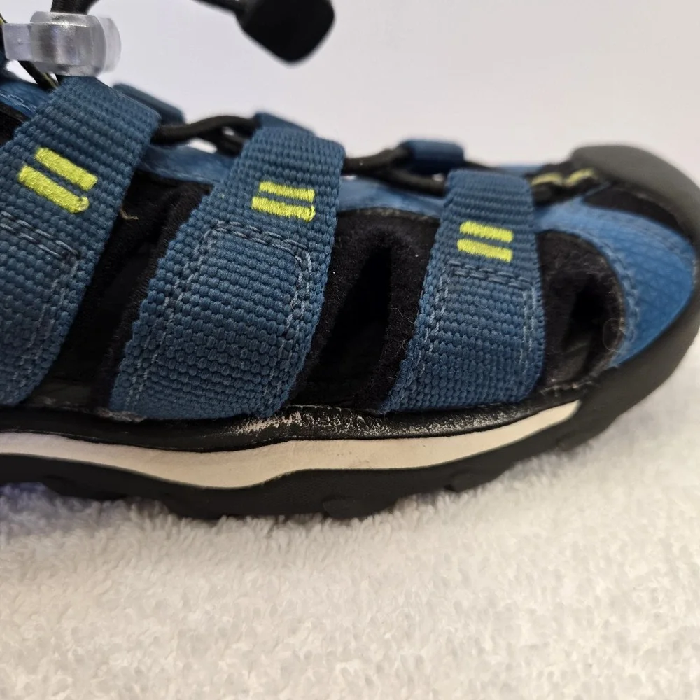 Keen Newport Neo H2 Waterproof Youth Size 2 Navy/Green Black Hiking Outdoor Shoe